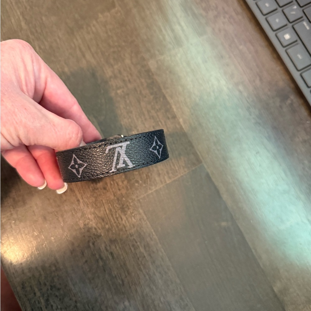 Louis Vuitton Black Leather Bracelet - Picture 2 of 3